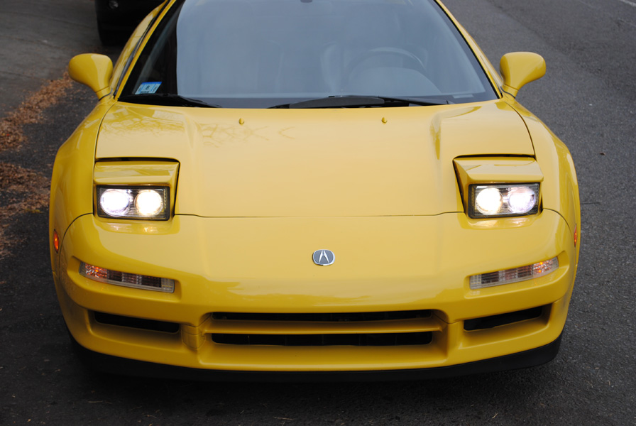 Acura really made one of the most drivable exotics when they presented the NSX back in 1991. With its all aluminum construction it was very balanced, technically advanced and ergonomically well laid out.