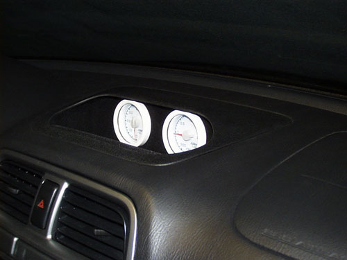 2004 Subaru WRX - Gauges open.